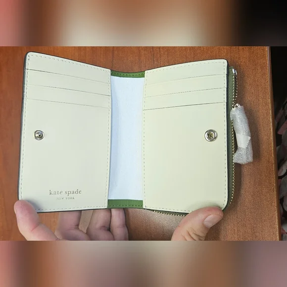 Kate Spade Ava Colorblock Pebbled Leather Zip Bifold Wallet Green Jungle Vine - Picture 4 of 6